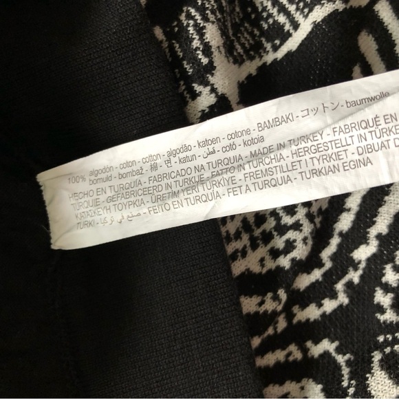 Zara Zebra Camo Knitted Shorts in Black & White Size S - Picture 5 of 8